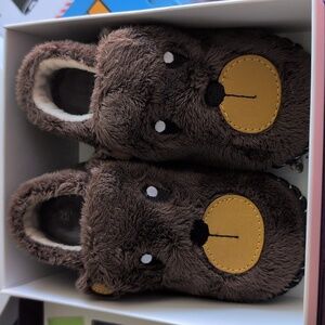Pediped 18-24 months Boo Bear Brown Slippers.  New in box.